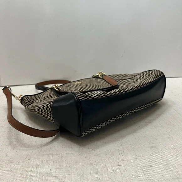 Coach Black and Tan Shoulder Bag - Picture 3 of 12